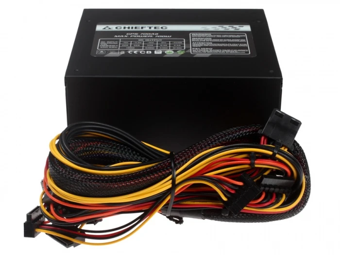 Блок питания Chieftec SMART 700W черный, GPS-700A8