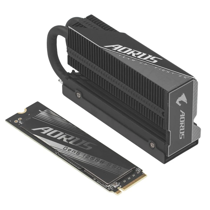SSD накопитель GIGABYTE AORUS Gen5 12000 2Tb M.2 NVMe, AG512K2TB