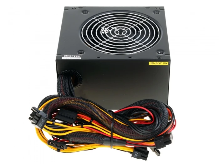 Блок питания Chieftec SMART 600W черный, GPS-600A8