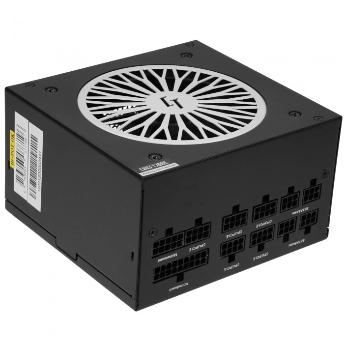 Блок питания Chieftec PowerUP 750W черный, GPX-750FC