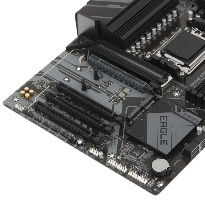 Мат. плата GIGABYTE B650 EAGLE AX, AM5