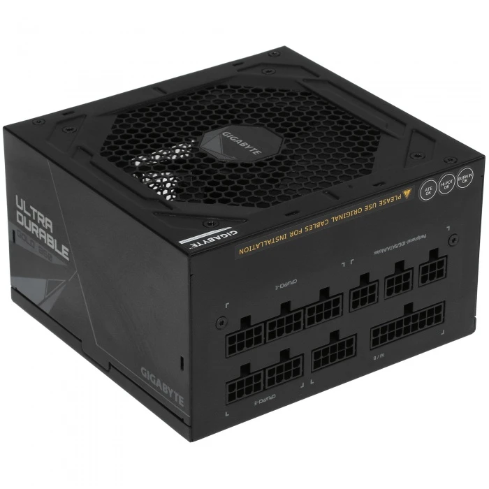 Блок питания GIGABYTE UD850GM черный, GP-UD850GM