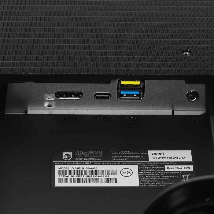 Монитор Philips 24E1N1300A, 23.8", черный