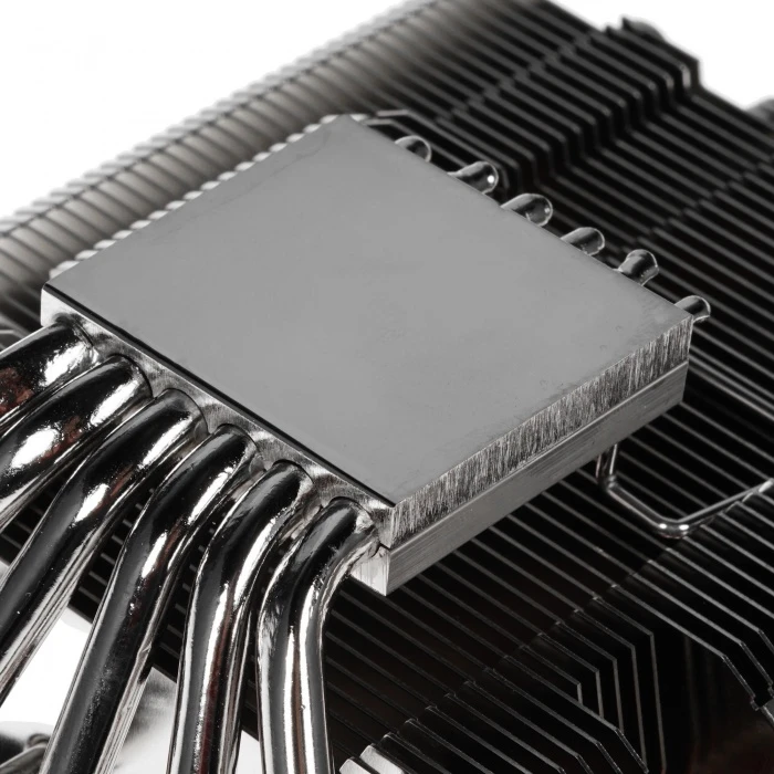 Кулер Thermalright AXP-200R черный