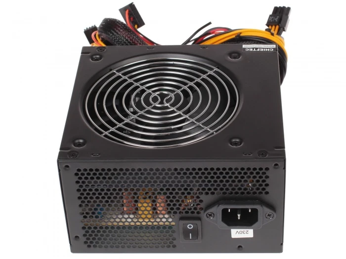 Блок питания Chieftec SMART 650W черный, GPS-650A8