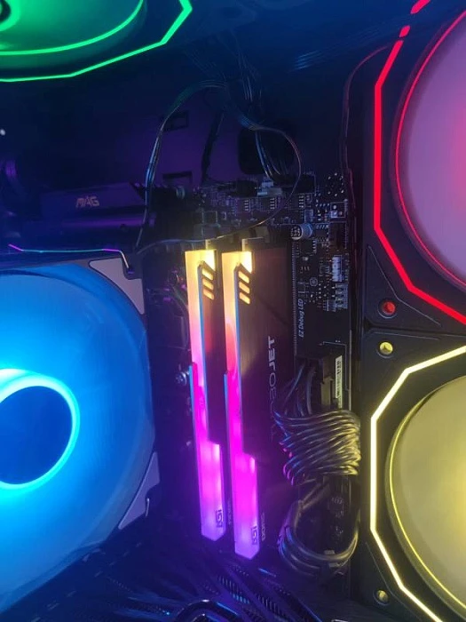 Оперативная память UD858 TURBOJET RGB 32Gb 6400Mhz, KIT 2*16Gb, AGI6IPF16UD858-DC